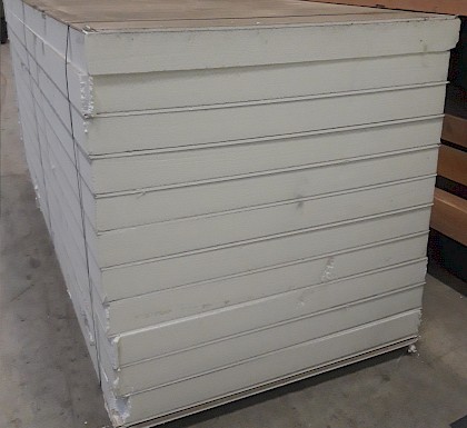 Polystyreen plaat met gips.  2600x1200x110mm