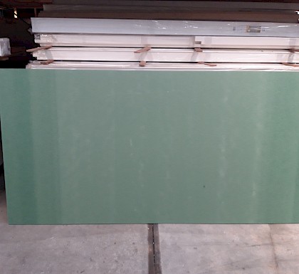 Spaanplaat groen  19.5mm 2130x5060mm