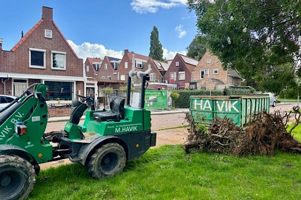 Sloop woningen aan de Molenweg in Volendam